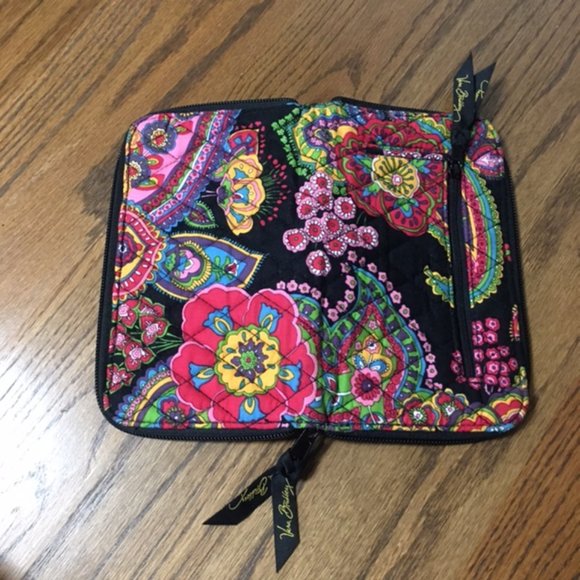 Vera Bradley Card Holder/Wallet - Picture 7 of 9